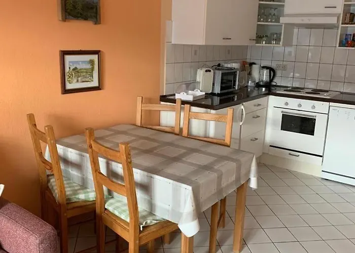 Sonnigesuedeifel Appartement *